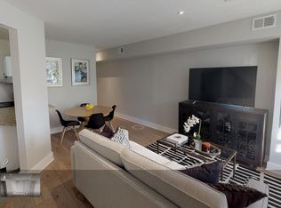 1015 P St NW APT 2, Washington, DC 20001