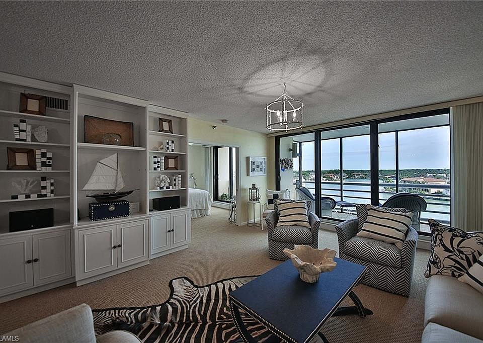 1st image of 3100 Gulf Shore Blvd N