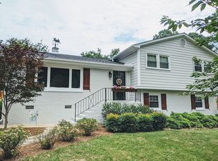 421 Crescent Ct, Raleigh, NC 27609