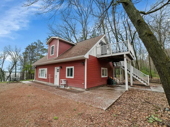 8289 W Park St, Webster, WI 54893