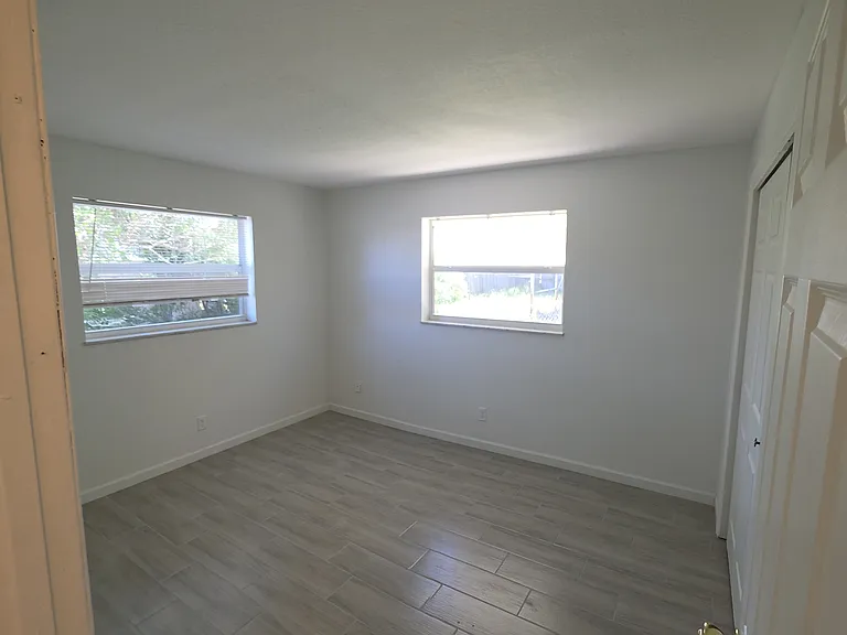6778 NW 1st Ct — Photo 8