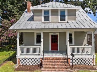 206 Lynchburg Ave, Colonial Heights, VA 23834