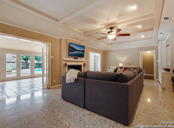 5th image of 116 Chattington Ct