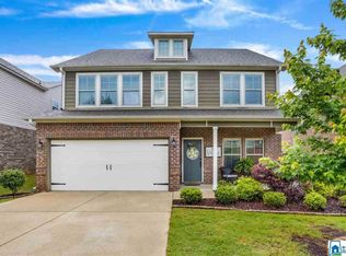 483 Glen Cross Cv, Trussville, AL 35173