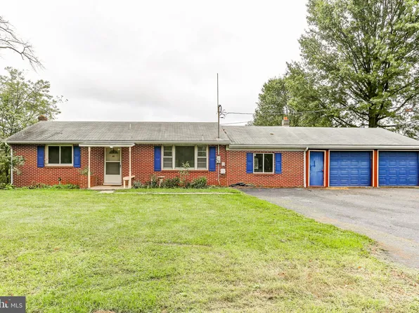 60 Anchor Rd, Elizabethtown, PA 17022