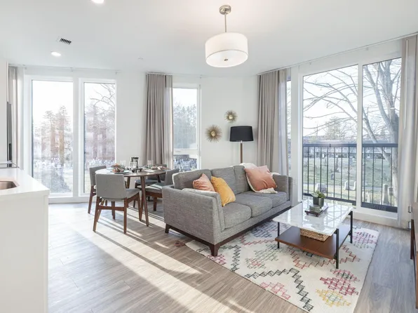 Eleven East Pleasant