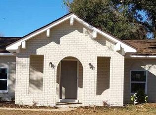 4617 Dean Dr, Pace, FL 32571