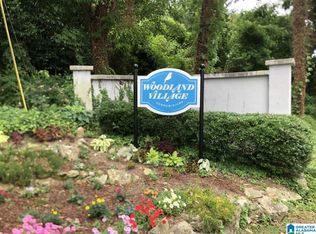 609 Woodland Vlg #609, Birmingham, AL 35216