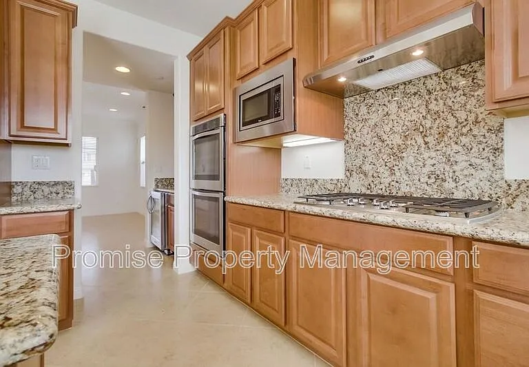5514 Lipizzaner Cir — Photo 16