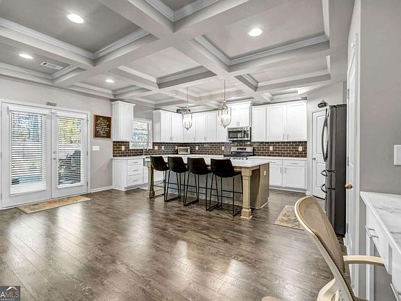 5th image of 316 Baylee Ridge Cir