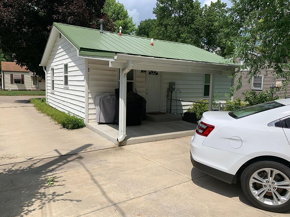 2nd image of 26 Homewood Ct