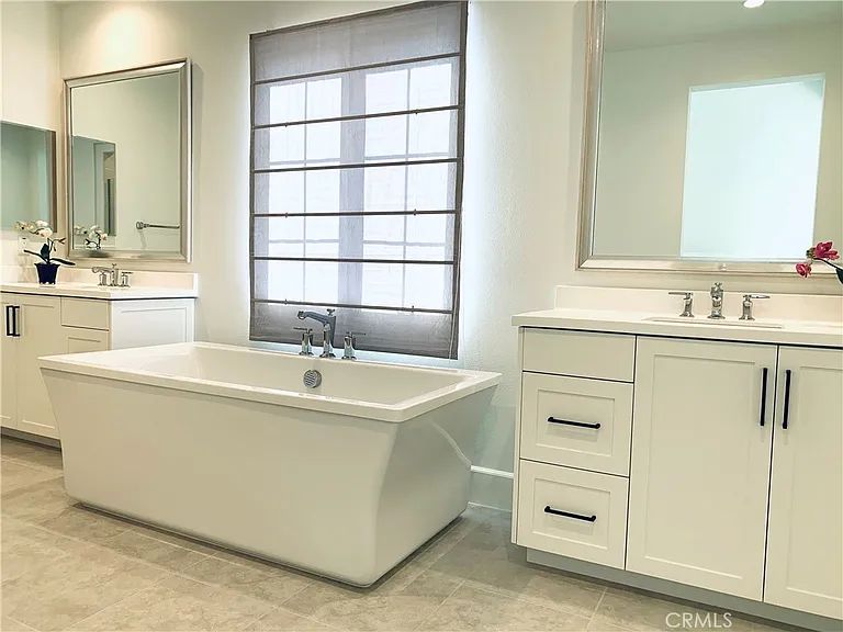 105 Sky Hts — Photo 28