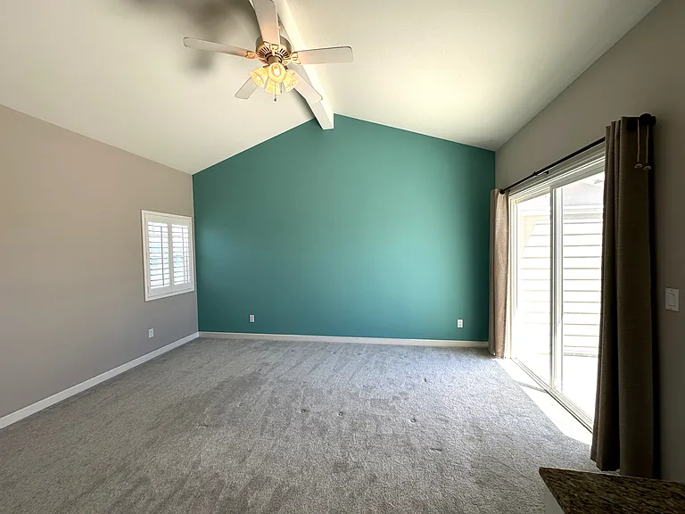 1833 Cabrillo Ave — Photo 8