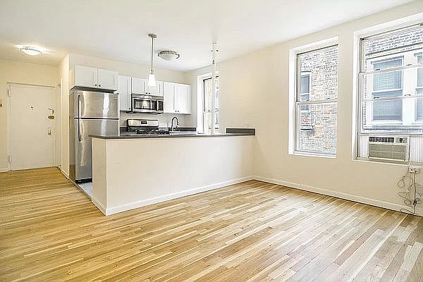 1st image of 328 W 96th St APT 5A