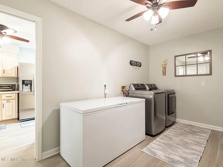 4610 Saddlehorn Trl — Photo 31