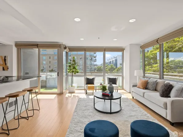 255 Berry St APT 301, San Francisco, CA 94158