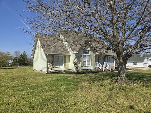 28 Helen Dr, Hartselle, AL 35640