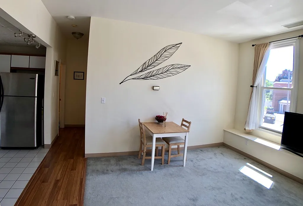 Building Photo - 21 South St #20
