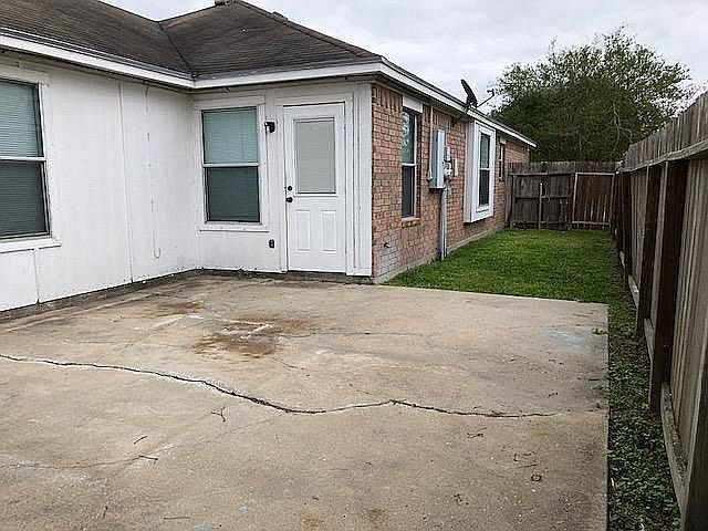 1st image of 7941 Elk Dr