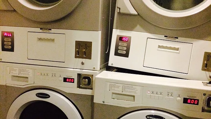 Rented by Nooklyn NYC LLC | media 17