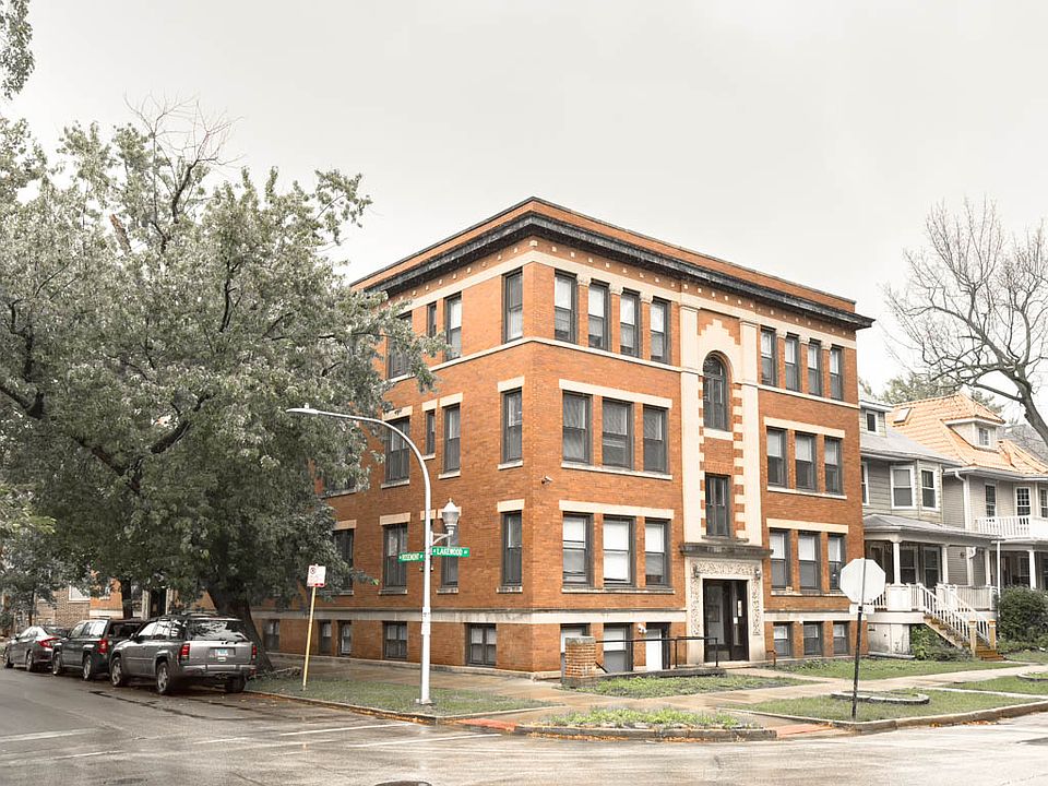 1st image of 1253 W Rosemont Ave #4