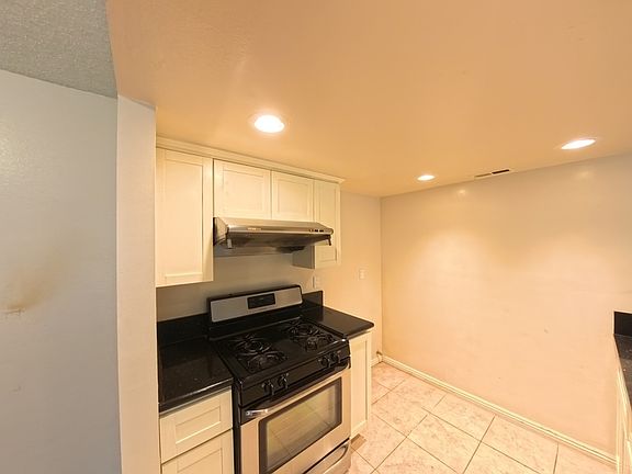 5th image of 5518 Dobbs St APT 9