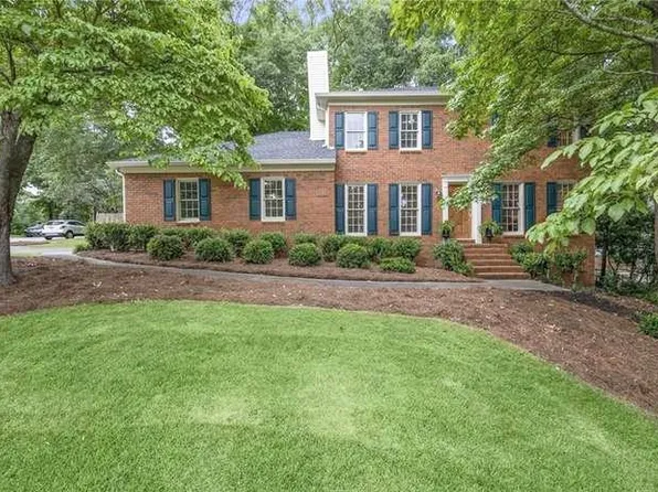 601 Spring Creek Way NE, Marietta, GA 30068