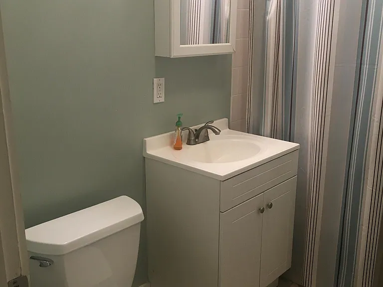16 Bagnal St — Photo 2