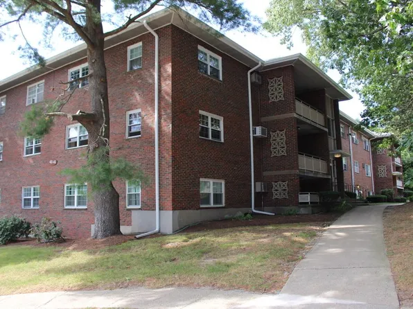 43 Jacqueline Rd APT 12, Waltham, MA 02452