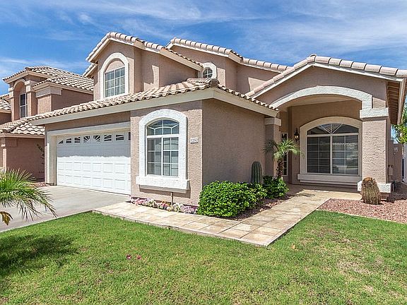 4th image of 1252 N Palmsprings Dr