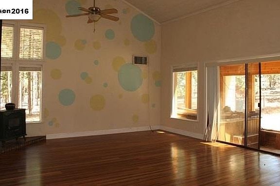 3rd image of 708-500 Singleton Ln