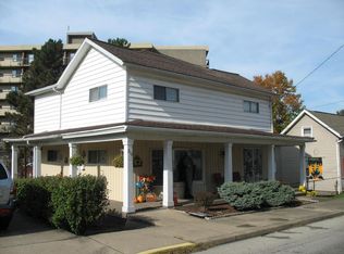 210 N Prospect St, Connellsville, PA