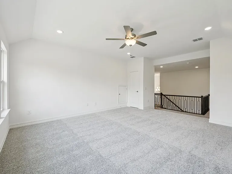 1820 Whispering Pines Dr — Photo 15
