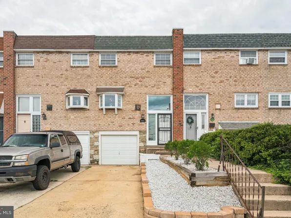 3624 E Crown Ave, Philadelphia, PA 19114