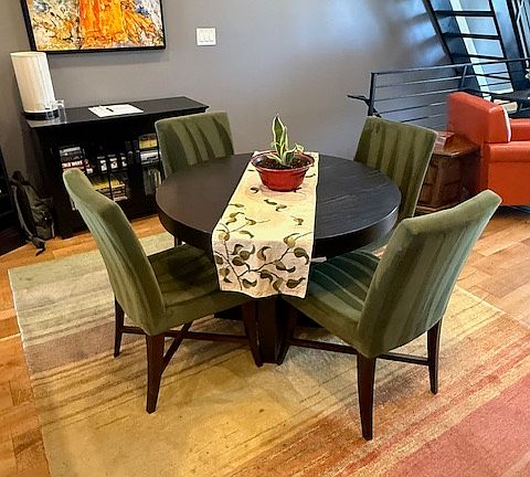 5th image of 1221 Oates St NE