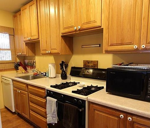 3rd image of 3124 Westwood Dr NW