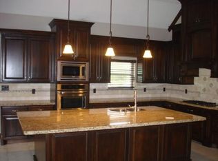 450 Neptunes Cv, Montgomery, TX 77316