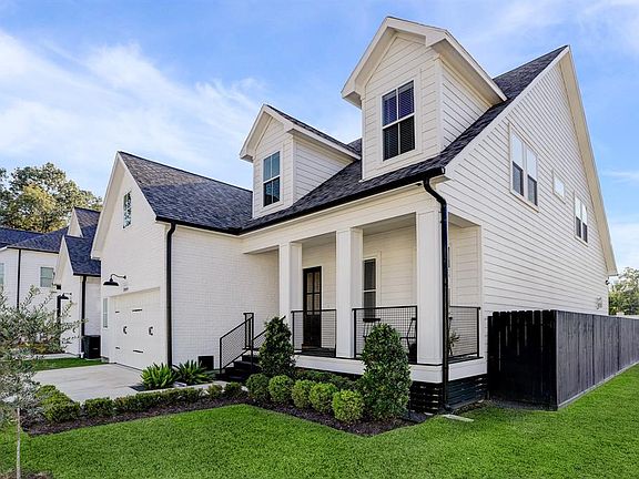 2nd image of 2809 Old Pecan Grove Ln