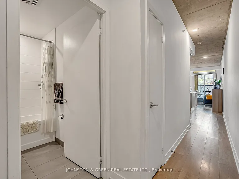 109 Ossington Ave #207 — Photo 30