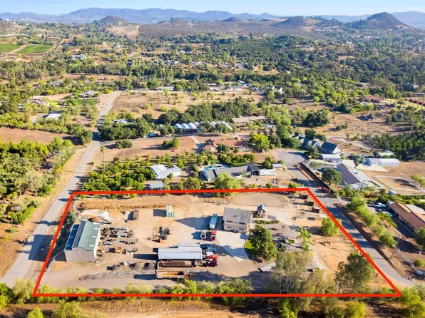 31141 Saddleback Rd, Valley Center, CA 92082