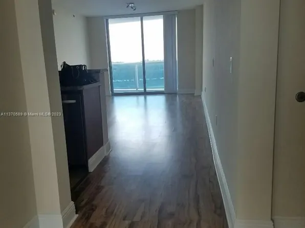 2641 N Flamingo Rd APT 805, Fort Lauderdale, FL 33323