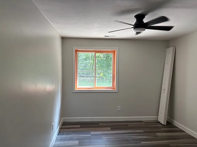 2 bed, 1200 sqft, $1,325 — Photo 4