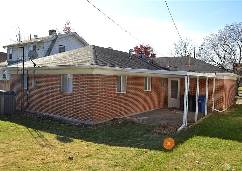 2nd image of 2021 Ewalt Ave