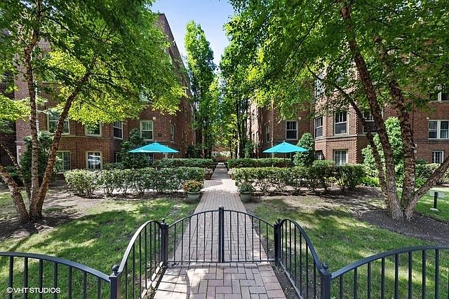 1st image of 227 N Oak Park Ave APT 1W