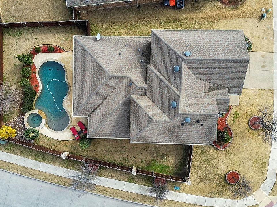 1st image of 501 Haven Dr