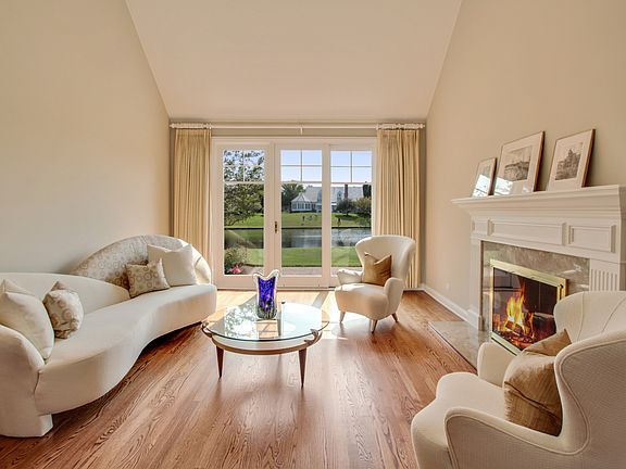 4th image of 1755 W Broadland Ln