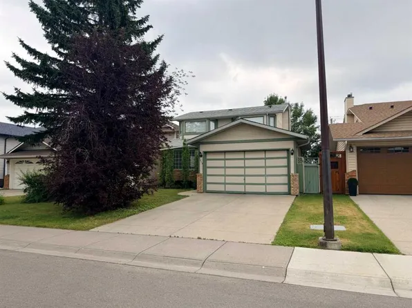319 N Sunvale Dr SE, Calgary, AB T2X 3B8