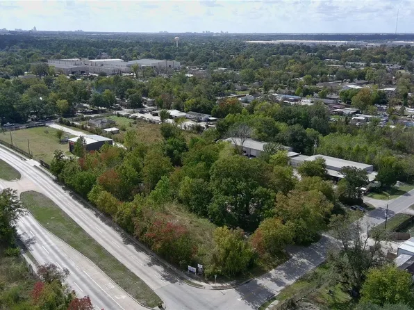 6011 Killough St, Houston, TX 77086