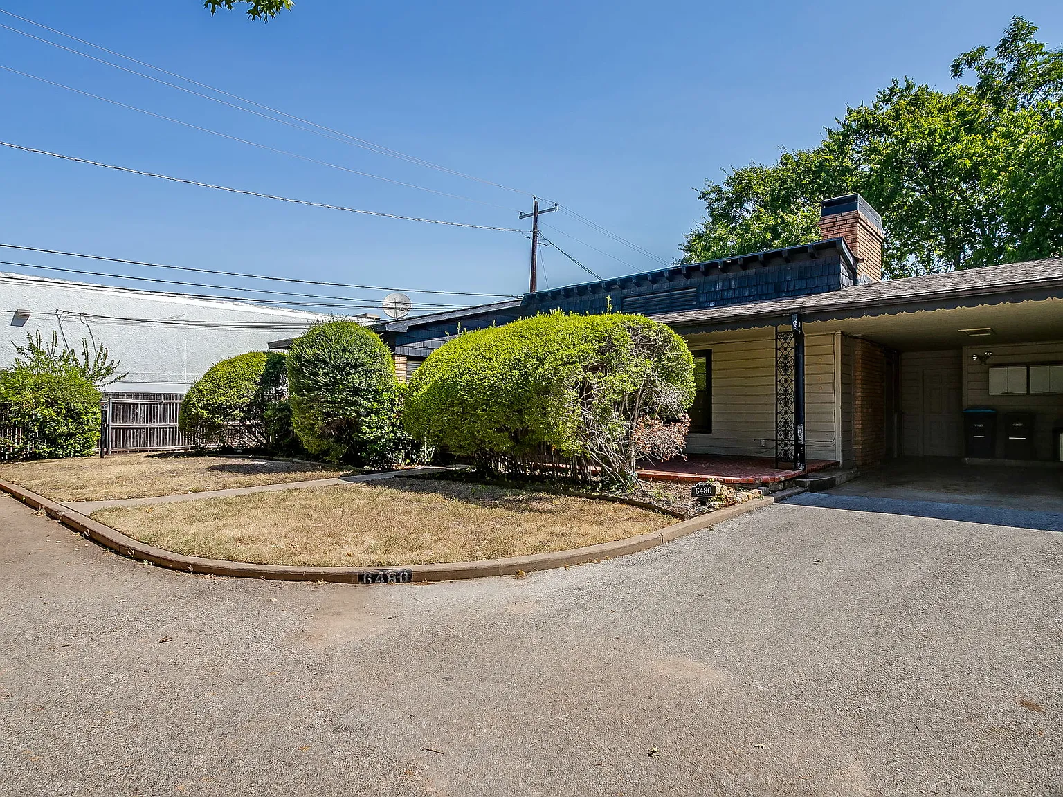 2 bed, 1100 sqft, $1,800 — Photo 3