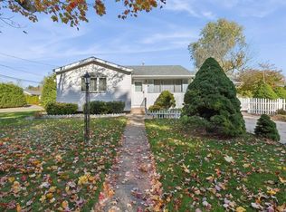 297 Horseblock Rd, Farmingville, NY 11738